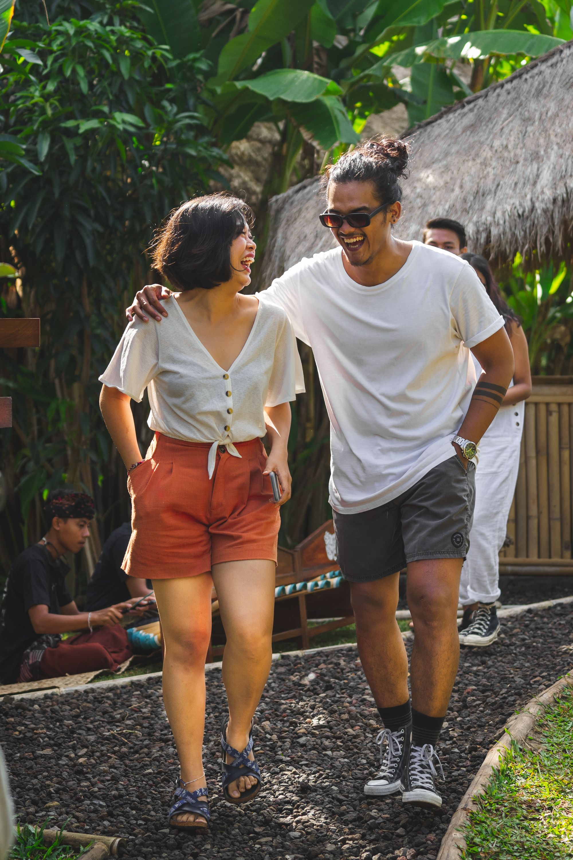 Learn how to promote your Morgis profile, share it with others, and gain bonuses. Increase your earnings and make meaningful connections on Morgis by utilizing the 